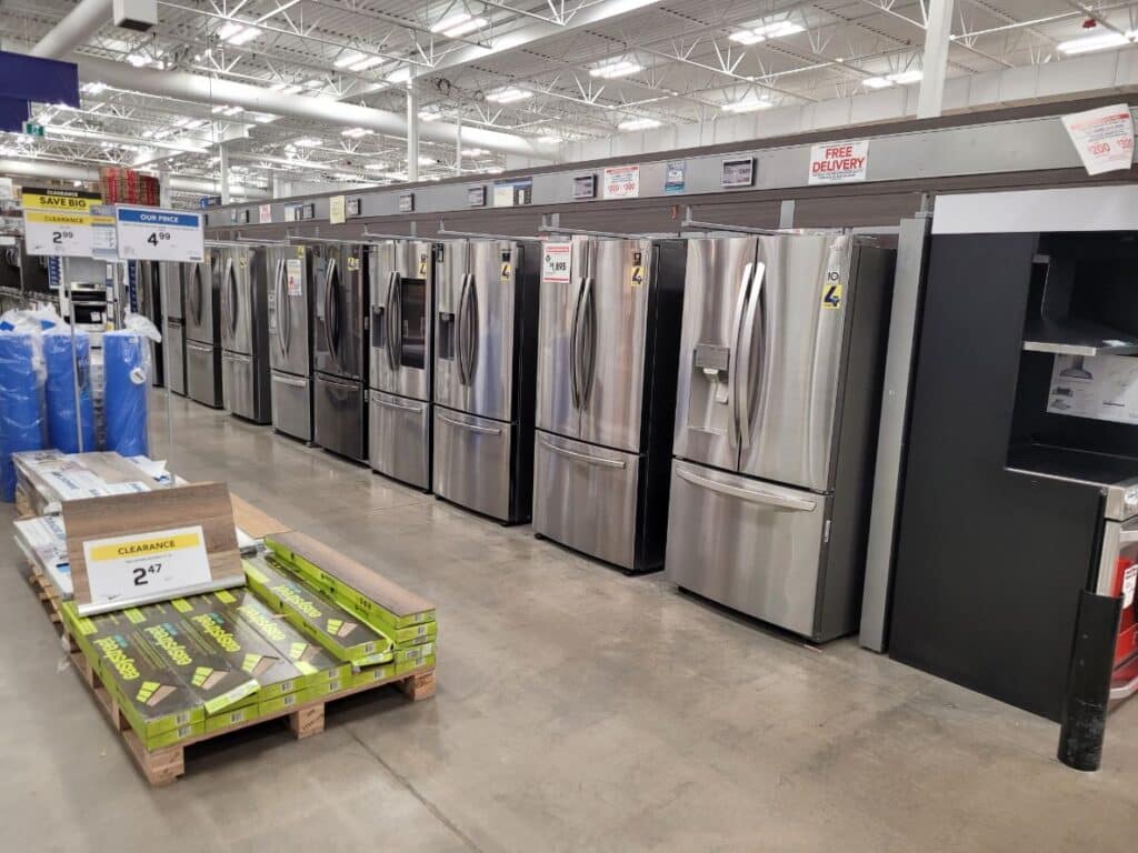 refrigerators at lowes